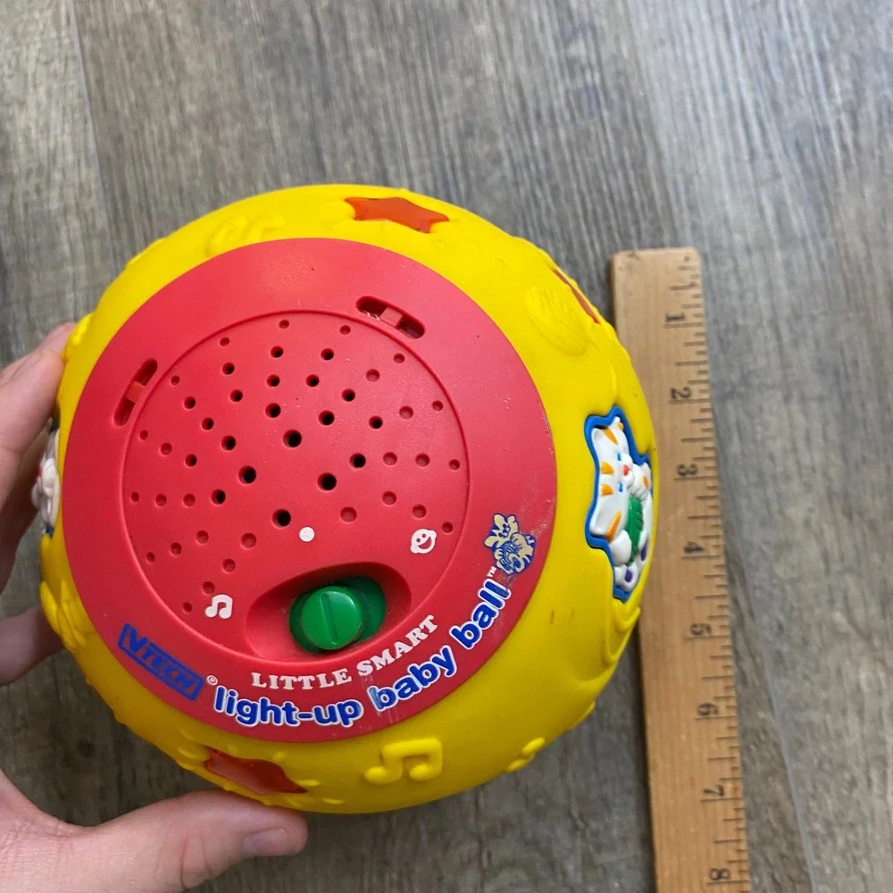 Vtech Little Smart Light-Up Baby Ball Yellow Musical Sensory Toy Rolling Toy VTG